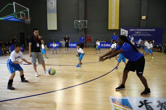 NBA中国开启体育教师培训 助力校园篮球发展