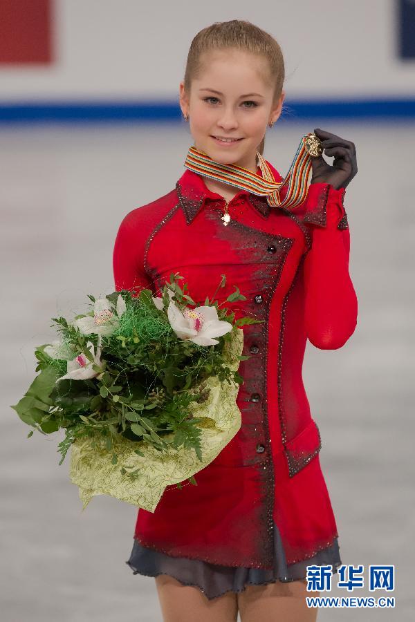 花滑欧洲锦标赛:俄罗斯小将女单夺冠