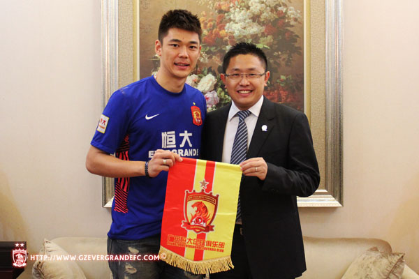 恒大为赵鹏打破引援原则 建业结构调整促成转会