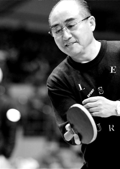 乒乓球名宿庄则栋在京病逝 体育界人士自发悼念