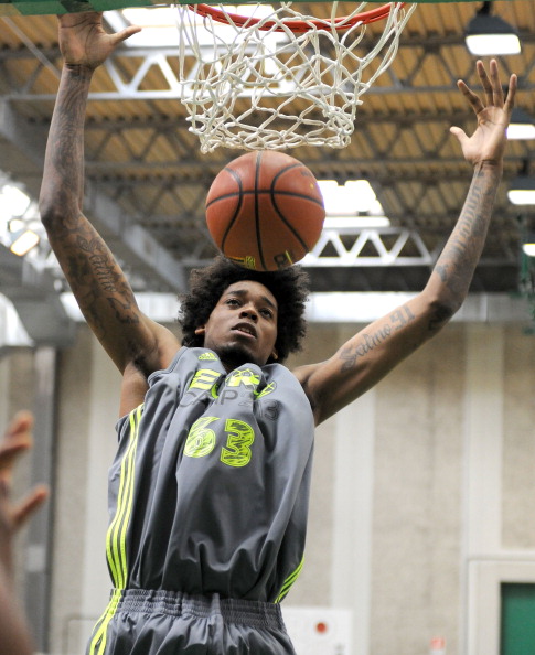 快讯:2013选秀 凯尔特人第16位选卢卡斯-诺圭