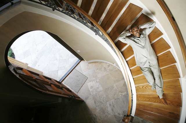 魔兽逃离反促成大加留守? 明夏湖人可追詹皇甜瓜