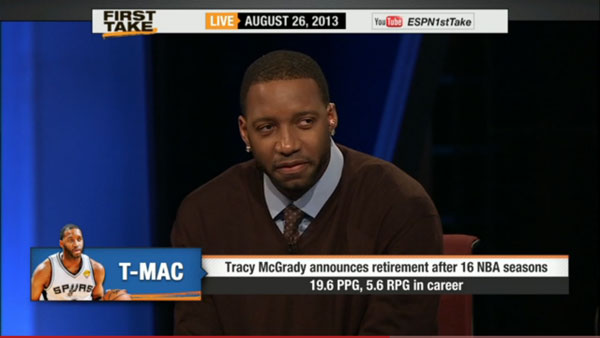 麦蒂现场观看火湖焦点之战 获火箭球迷疯狂欢