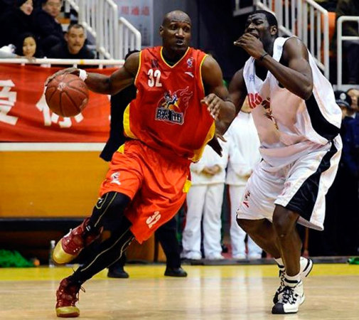 上海足协确认申花推迟注册 高层:是否留沪仍未