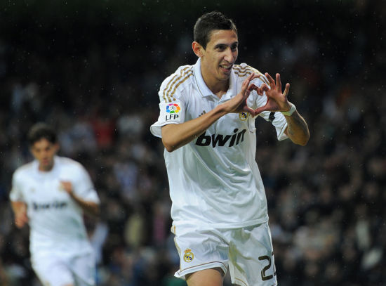 皇马新年8喜事:C罗捧金球巴萨疲软 全胜零失球