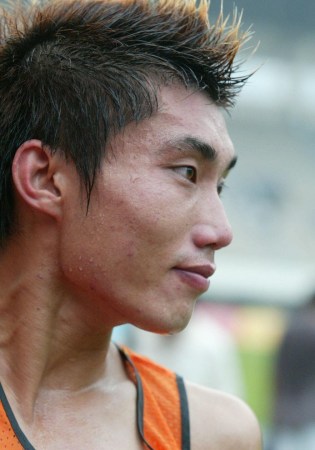 亚足联杂志称郑智为神奇队长 赞恒大超强统治