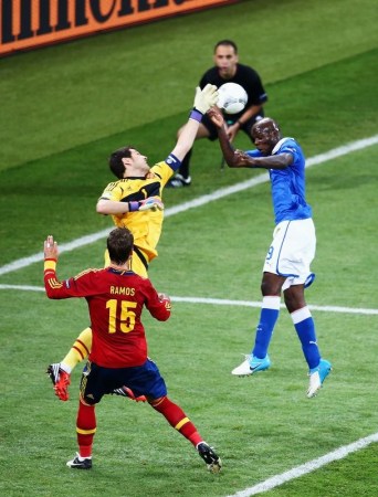 安帅今夏清洗6人总价达8600万 卡西伊斯科全