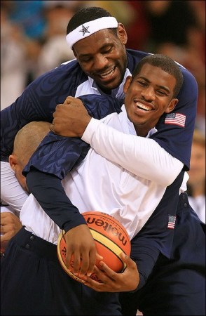 怒了?科比推特取消对所有队友关注 美媒:真冷