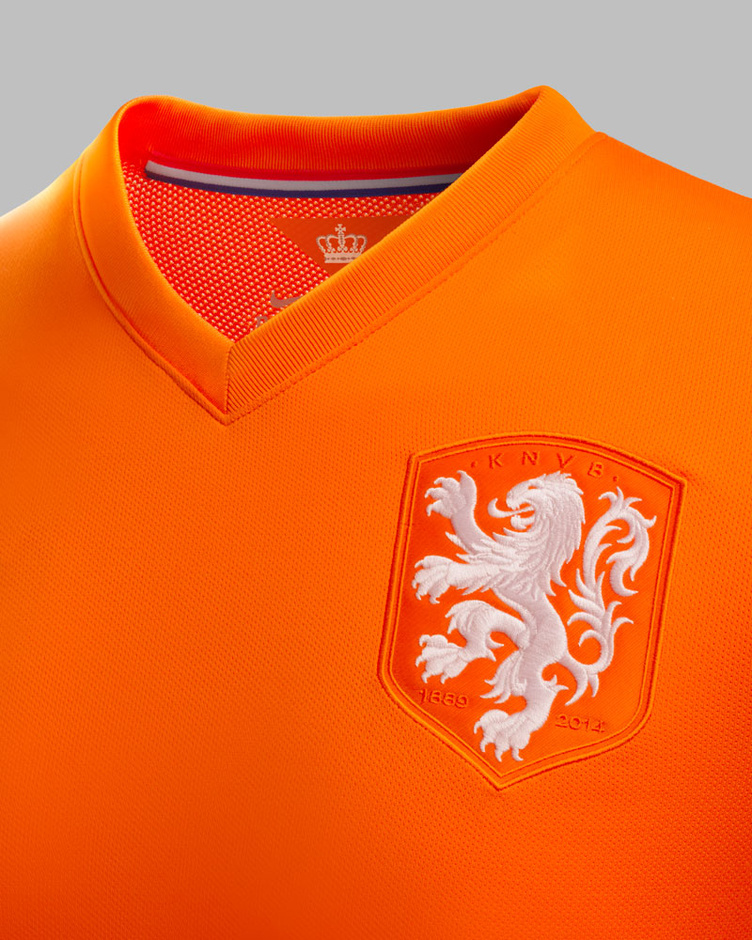 橙色永恒!荷兰发布125周年纪念球衣