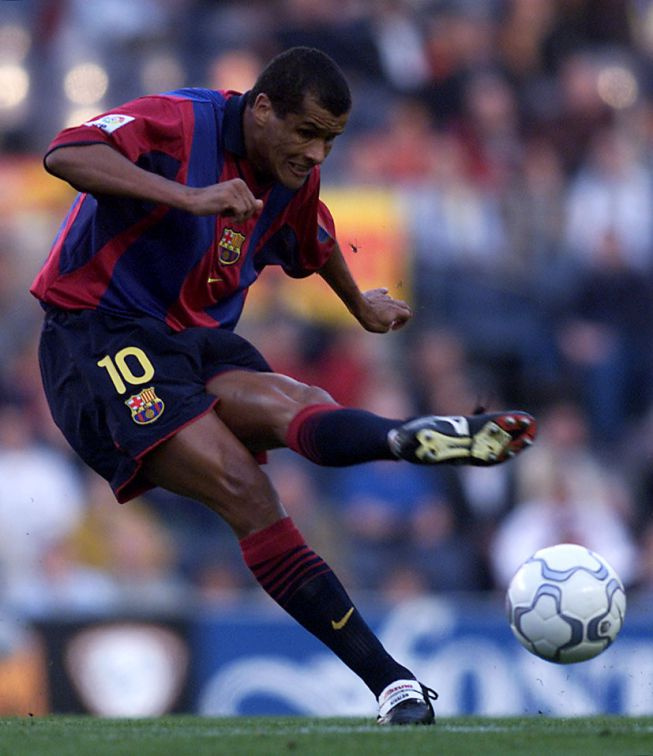 22张图回顾里瓦尔多23年足球生涯 巴萨成就巅