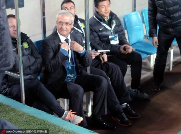 杀敌一千自损八百?张呈栋献助攻+送点险引群