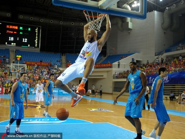 江苏同曦正式签约常州奥体 麦克唐纳已确定加