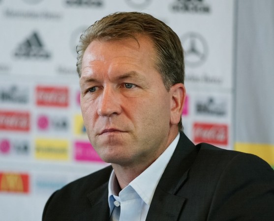现在的德国队门将教练科普克,当年就是在伊尔格纳身后等待了多年的