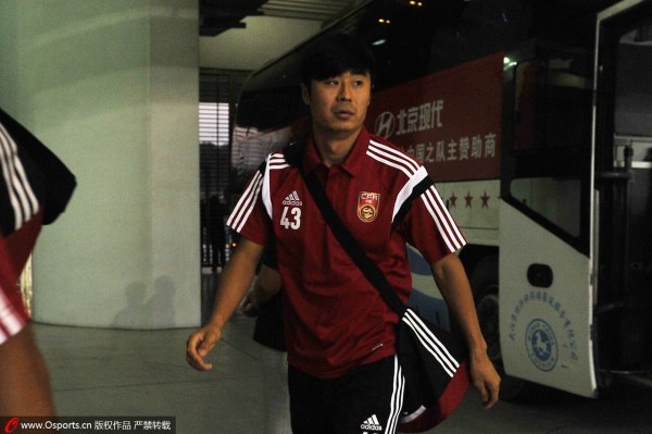 国足前60分钟想吃泰国没处下口 都上主力谁更