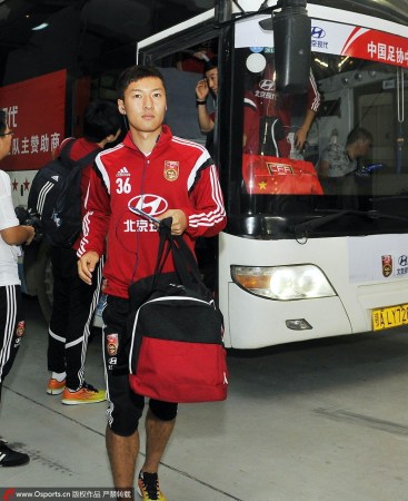 国足前60分钟想吃泰国没处下口 都上主力谁更