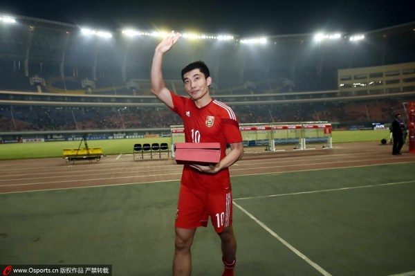 杨旭飞赴德国手术恢复 四周后动球望出战亚洲