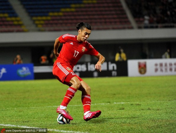 杨旭飞赴德国手术恢复 四周后动球望出战亚洲