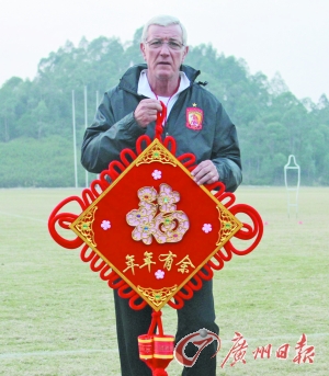 体坛群星贺岁:里皮中文祝福 郎平携手美女拜年