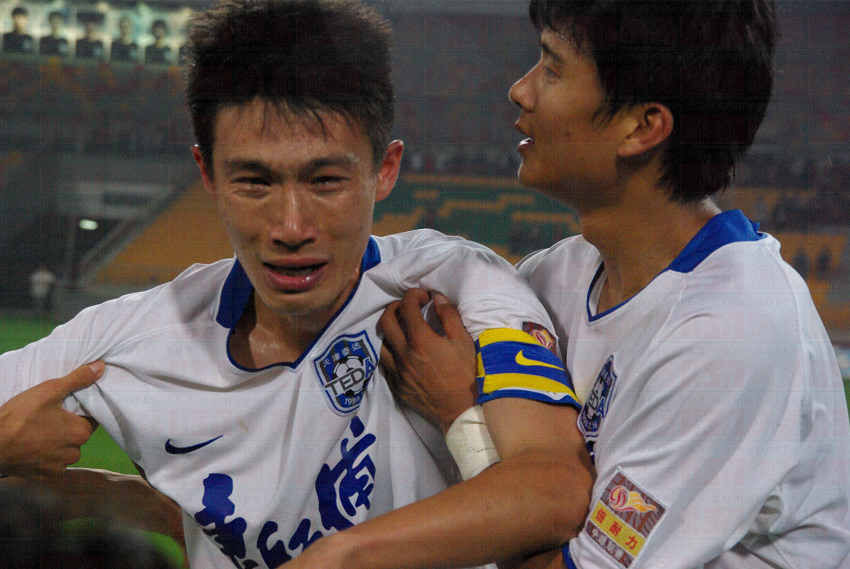 孙杨土耳其转机逛爱马仕店 网友爆其拒合影爆