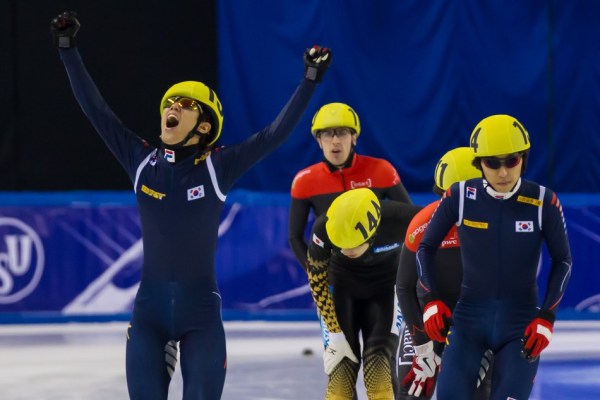 短道速滑世界杯上海站 韩国长距离项目完胜中国