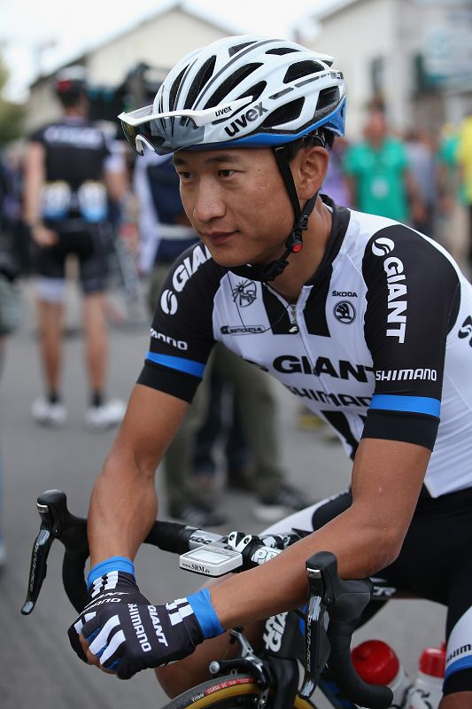 环法自行车赛中国选手图片